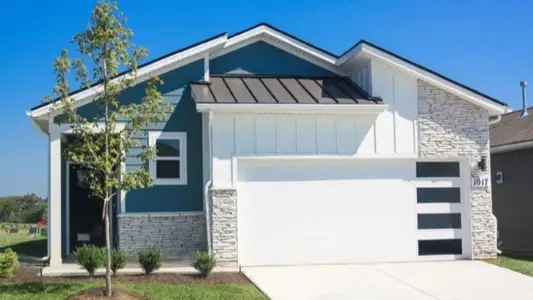 New construction Single-Family house 2005 Skippack Pvt Cir, Gallatin, TN 37066 plan Desmond MF - image