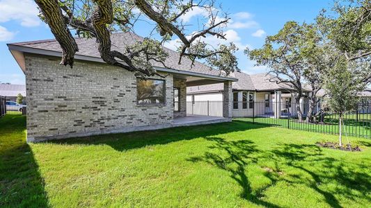 New construction Single-Family house 591 Kimble Creek Loop, Kyle, TX 78640 Design 1981H- photo 7 7