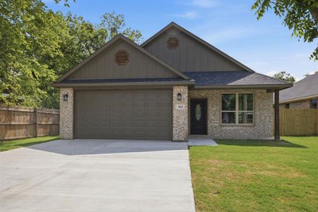 New construction Single-Family house 304 Evans St, Cleburne, TX 76031 - image