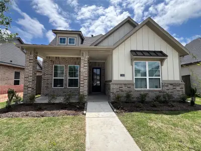 New construction Single-Family house 11820 S Pavillion Dr, Mont Belvieu, TX 77523 plan Fairway -42' Lot - image
