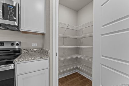 New construction Single-Family house 2820 Whiskey Pass, Seguin, TX 78155 Nicollet- photo 7 7