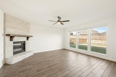 New construction Single-Family house 137 Verbena Ridge Dr, Fort Worth, TX 76131 null- photo 13 13