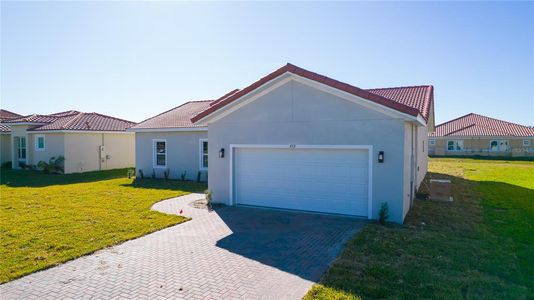 New construction Single-Family house 459 Cinnamon Dr, Kissimmee, FL 34759 null- photo 1 1