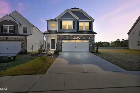New construction Single-Family house 428 Longleaf Gln, Zebulon, NC 27597 - image