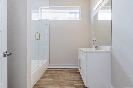 New construction Single-Family house 16923 Rancho Escondido, Atascosa, TX 78002 - image 19