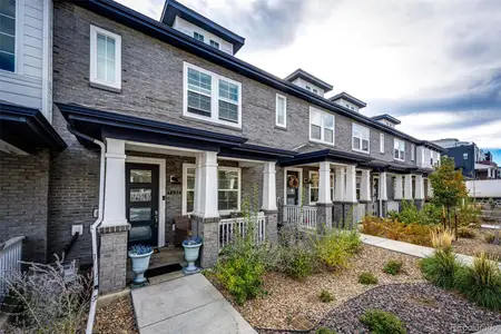 New construction Townhouse house 9630 Browns Peak Cir, Littleton, CO 80125 - image