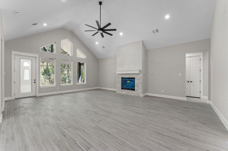 New construction Single-Family house 40 Stanford Ct, Montgomery, TX 77356 - image 16