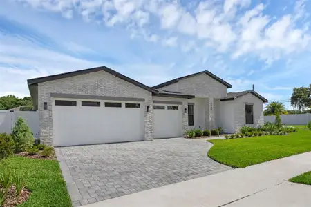 New construction Single-Family house 9265 Eagles Perch Pl, Orlando, FL 32825 null- photo 1 1