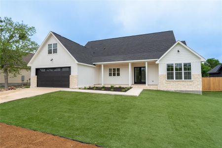 New construction Single-Family house 44 Whistling Wind Ln, Wimberley, TX 78676 null- photo 0 0