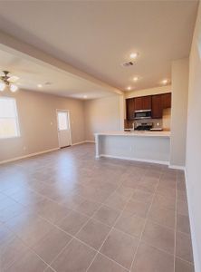 New construction Single-Family house 1375 Mixander Wy, La Porte, TX 77571 - image 15