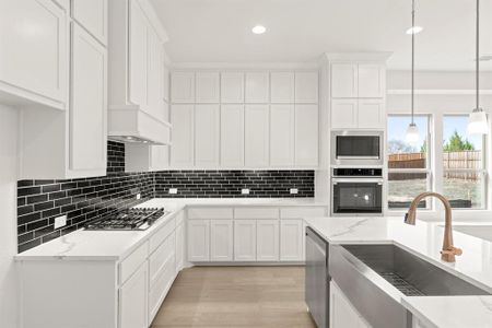 New construction Single-Family house 8505 Watersway Dr, Rowlett, TX 75088 plan Crockett - image 7