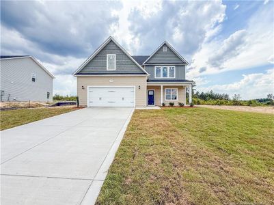 New construction Single-Family house 399 Ashley Heights Dr, Aberdeen, NC 28315 plan Bradshaw - image