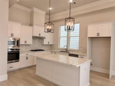 New construction Single-Family house 3305 Green Nook Ln, Houston, TX 77008 null- photo 6 6