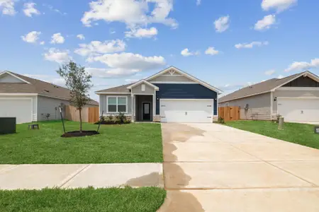 New construction Single-Family house 349 Fastboy Ln, Waller, TX 77484 - image