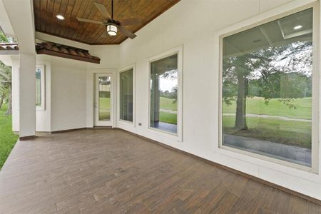 New construction Single-Family house 16011 Bridges Fairway Ln, Houston, TX 77068 null- photo 33 33