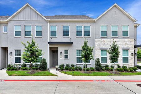 New construction Townhouse house 9939 Tolbert Street, Irving, TX 75063 - photo 0