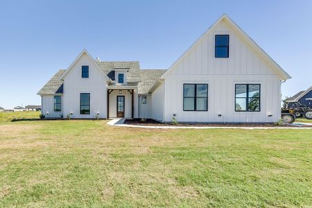 New construction Single-Family house 200 Sarra Ln, Poolville, TX 76487 null- photo 1 1