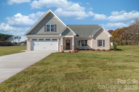 New construction Single-Family house 178 Sandpiper Dr, Unit 13, Lexington, NC 27295 - image