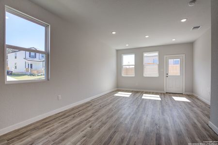New construction Single-Family house 14502 Emerio Dr, San Antonio, TX 78253 Easton - 1388- photo 16 16