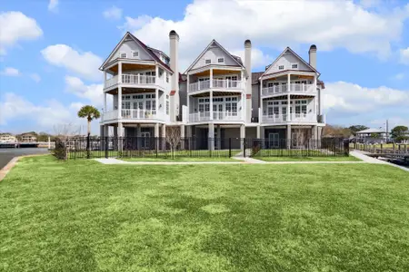 New construction Townhouse house 2451 Lakewood Pointe, Seabrook, TX 77586 - image