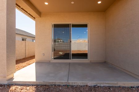 New construction Single-Family house 7010 E Drygulch Rd, San Tan Valley, AZ 85143 Sabino 5G- photo 34 34