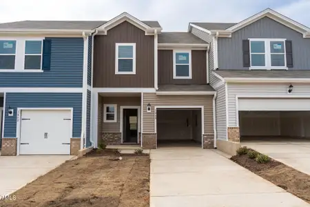 New construction Townhouse house 1060 Winding Spring Dr, Mebane, NC 27302 Topaz- photo 12 12