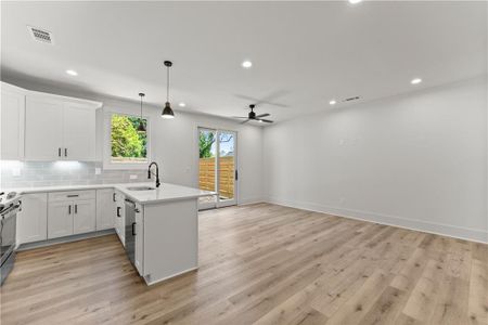 New construction Townhouse house 380 Forrest Ave, Gainesville, GA 30501 - image 16