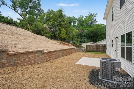 New construction Single-Family house 327 Whispering Pines Dr, Charlotte, NC 28217 - image