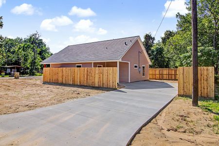 New construction Single-Family house 509 Milam St, Hearne, TX 77859 - image
