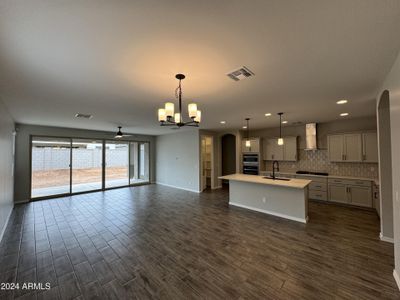 New construction Single-Family house 16060 W Charlotte Dr, Surprise, AZ 85387 null- photo 2 2