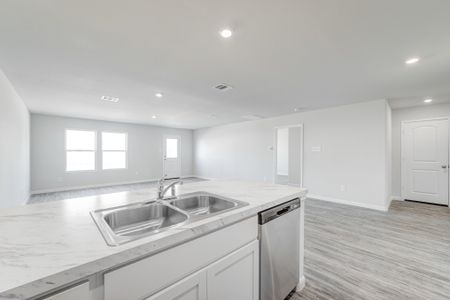 New construction Single-Family house 1197 Clover Ct, Chandler, TX 75758 plan Adams - image 7