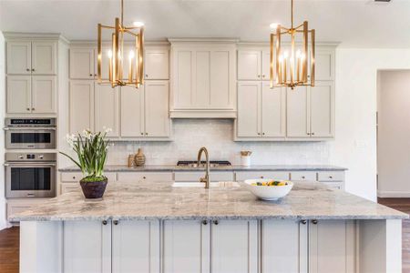 New construction Single-Family house 1001 Emery Ct, Weatherford, TX 76087 plan Parker Court - image 15