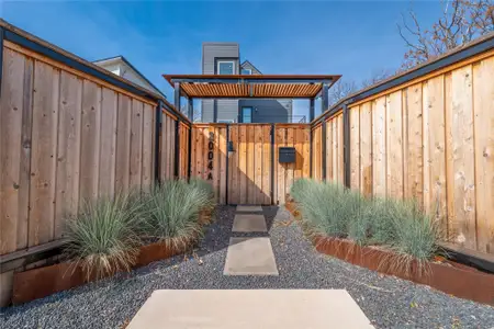 New construction Single-Family house 2004 Chestnut Ave, Unit 1, Austin, TX 78722 - image
