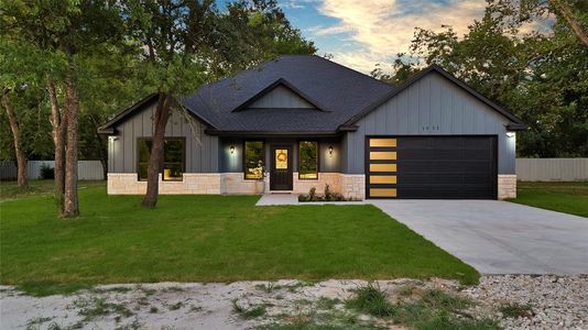 New construction Single-Family house 1911 US 69, Greenville, TX 75401 - image