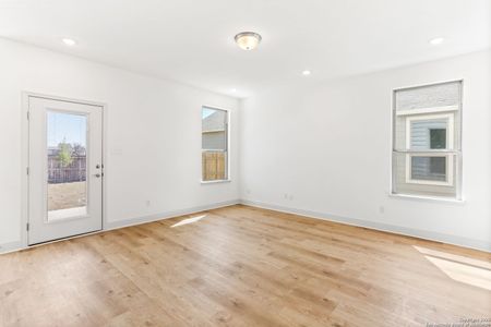 New construction Single-Family house 3606 Palmwood Ter, San Antonio, TX 78222 - image 17