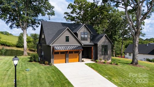 New construction Single-Family house 304 Mavrick Dr, Mills River, NC 28759 - image