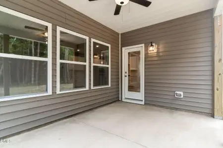 New construction Single-Family house 178 Charlotte Knoll St, Unit 9, Zebulon, NC 27597 - image