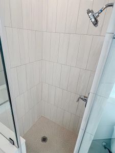 New construction Single-Family house 303 Marcella St, Unit F, Houston, TX 77091 - image 18