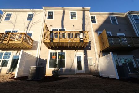 New construction Townhouse house 2723 Hunter Woods Dr, Apex, NC 27502 Buckingham- photo 36 36