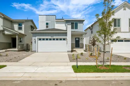 New construction Single-Family house 9471 Biscay Ct, Commerce City, CO 80022 plan Leyland - image