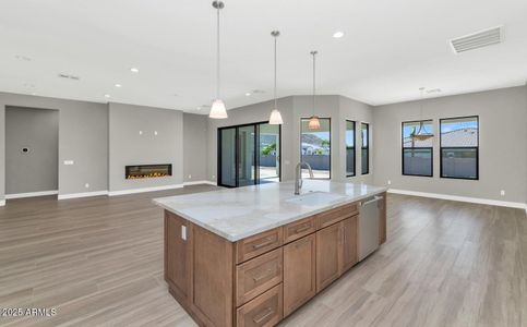 New construction Single-Family house 2819 W Canyon Creek Rd, Phoenix, AZ 85086 null- photo 8 8