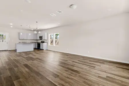 New construction Single-Family house 3849 Kimbo Rd, Fort Worth, TX 76104 - image 10