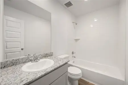 New construction Single-Family house 13439 Sun Cay Dr, Houston, TX 77047 plan Patton - image 6
