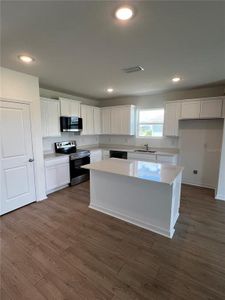 New construction Single-Family house 12918 Red Deer Pl, Parrish, FL 34219 - image 5