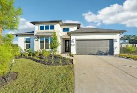 New construction Single-Family house 5127 Silverbell Ln, Montgomery, TX 77316 plan 5042 Elevation E - image