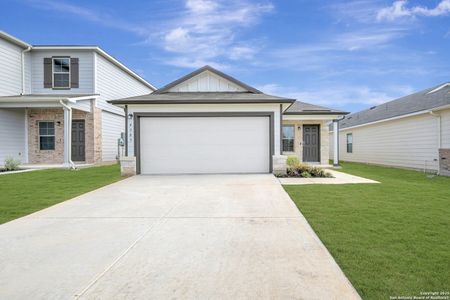 New construction Single-Family house 4303 Carlotta Dr, New Braunfels, TX 78130 plan Magnolia - image