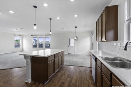 New construction Single-Family house 4911 Dalton Bnd, Converse, TX 78109 Plan 2897- photo 11 11