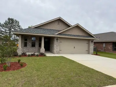 New construction Single-Family house 192 Ridgeway Cir, Crestview, FL 32536 plan 1717 - image