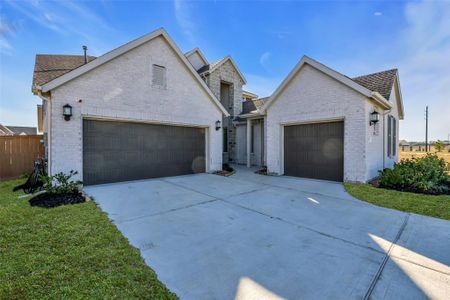 New construction Single-Family house 8619 Jade Hill Dr, Rosharon, TX 77583 plan Oak Hill IV - image