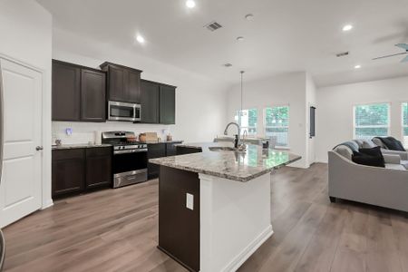 New construction Single-Family house 11696 Whirlaway Dr, Willis, TX 77318 plan Pinehurst - image 13